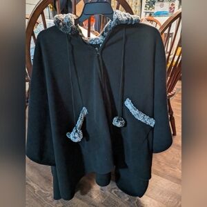 Womens Poncho black Fleece ZIP UP Faux Fur collar Pockets cape Poncho Le Moda